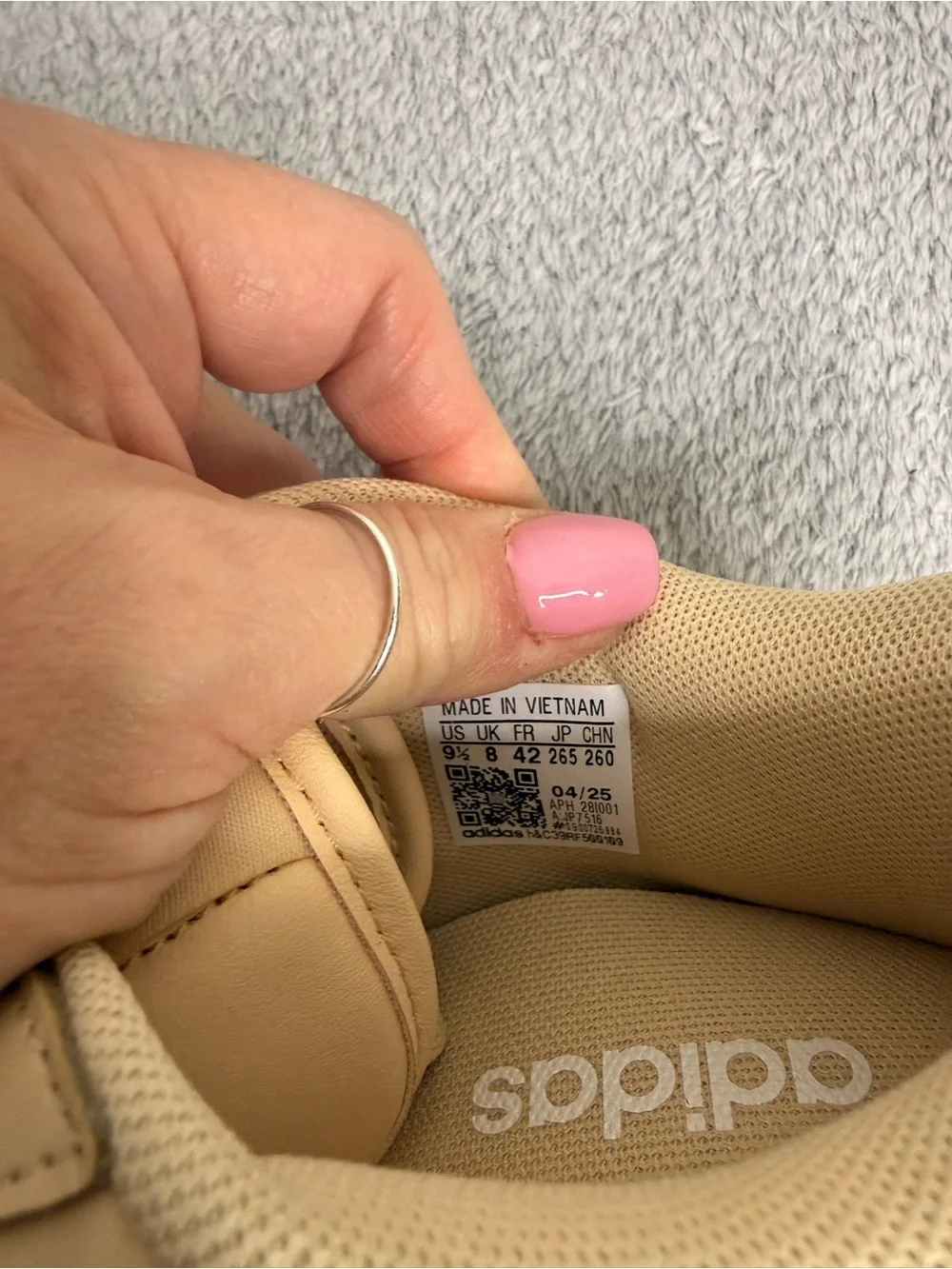 Adidas Break Start Low W Beige Cream Sneakers Women’s 9.5 NIB